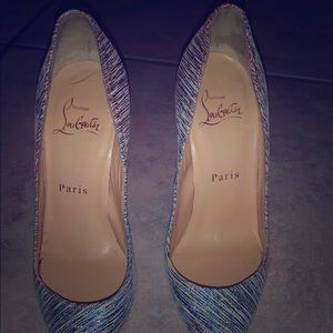 Christian Louboutin 👠